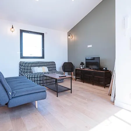 Magnifique Avec Balcon A Apartment Bordeaux