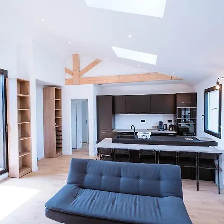 Magnifique Avec Balcon à